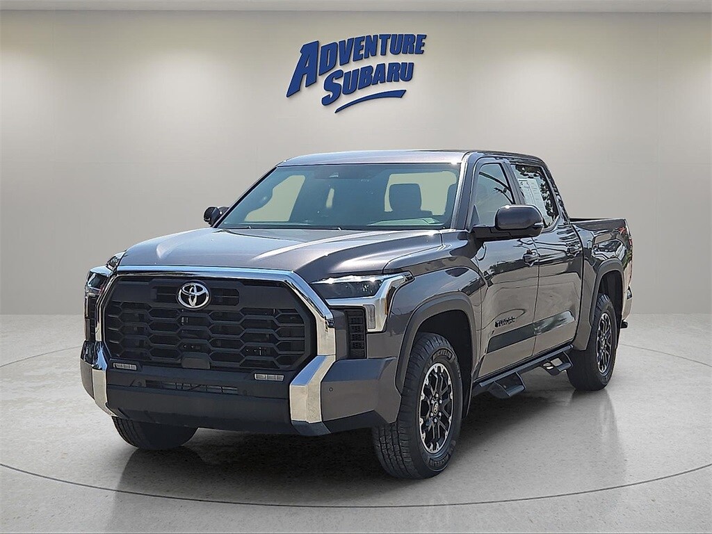 2025 Toyota Tundra SR5 photo 2