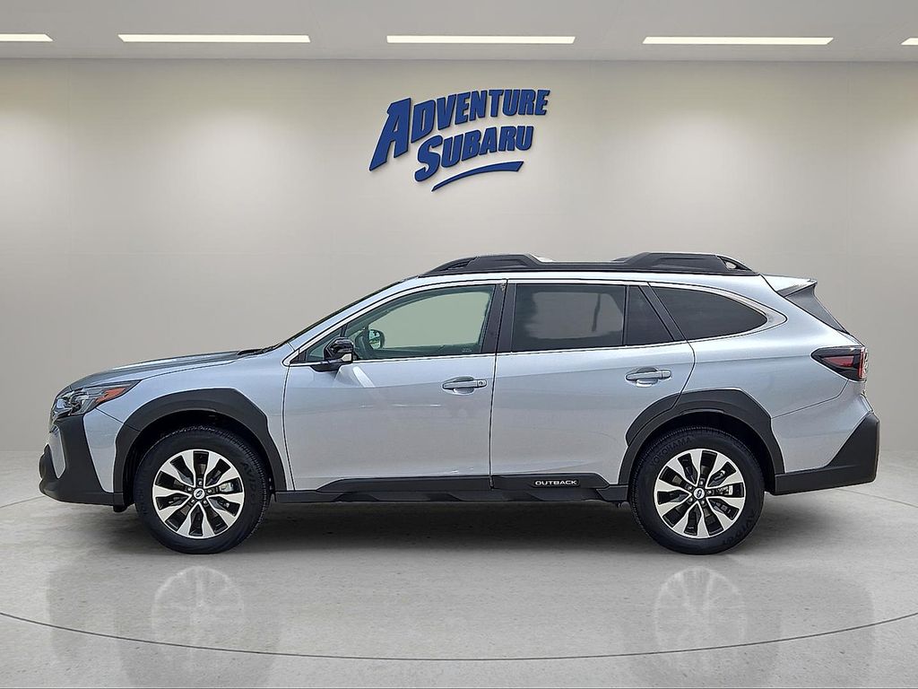 2025 Subaru Outback Limited photo 3