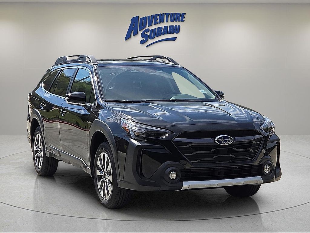 2025 Subaru Outback Limited's photo