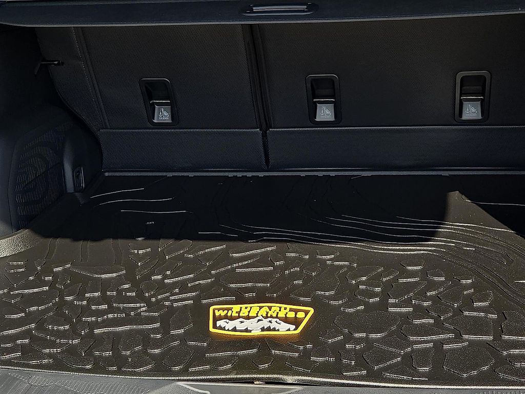 2026 Subaru Forester Wilderness - Photo 9