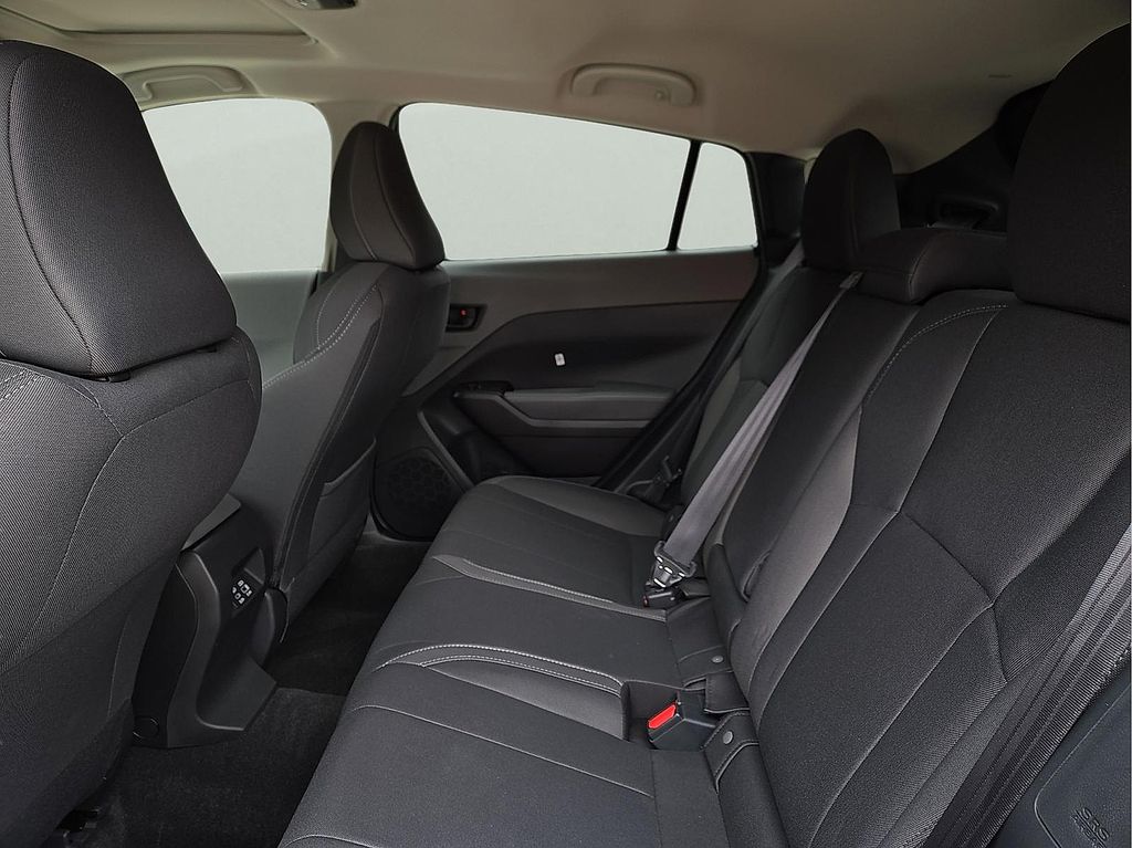 2026 Subaru Crosstrek Premium - Photo 9