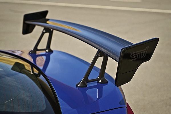 18MY_BRZ_tS-Wing600x400.jpg
