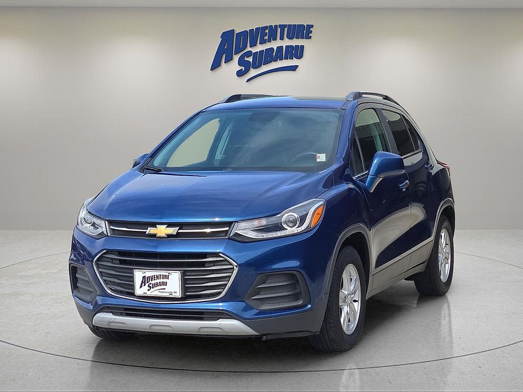 Used 2019 Chevrolet Trax LT with VIN 3GNCJLSB8KL270214 for sale in Fayetteville, AR