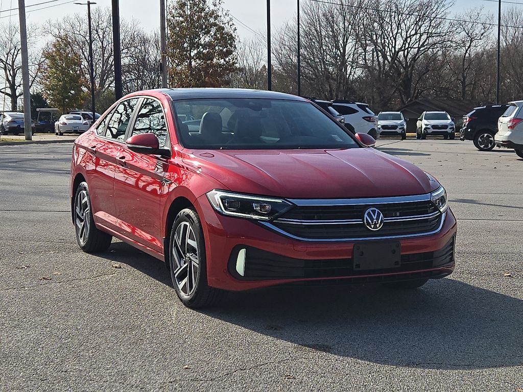 2024 Volkswagen Jetta SEL's photo