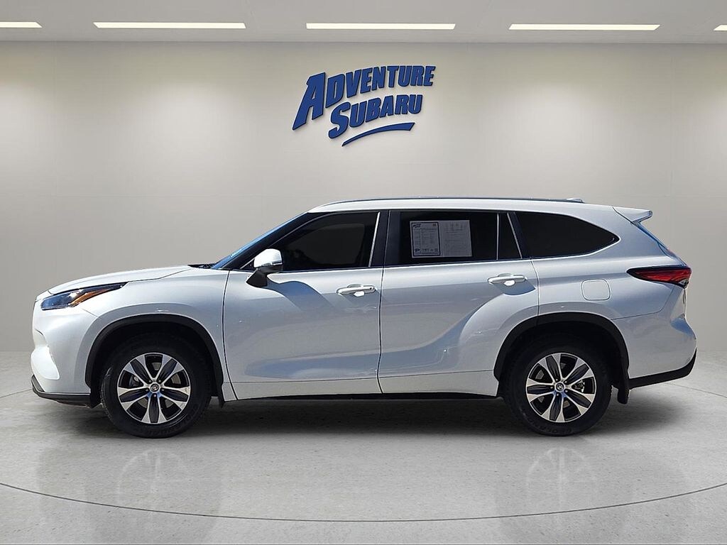 Used 2023 Toyota Highlander XLE SUV