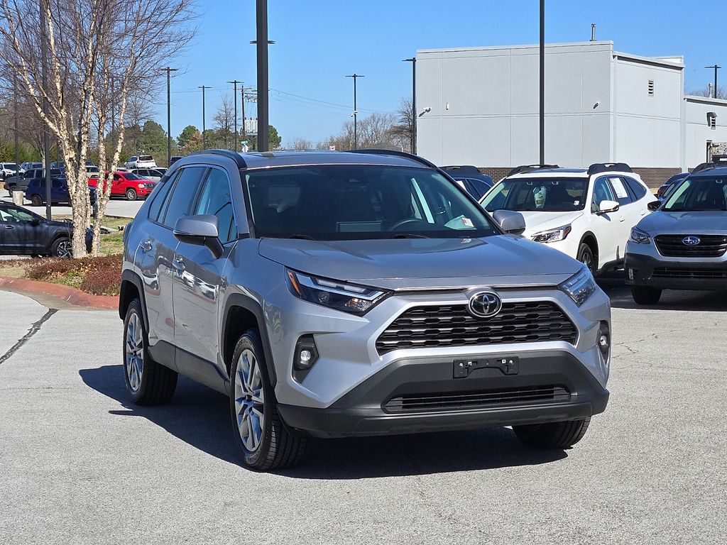 2024 Toyota RAV4 XLE Premium