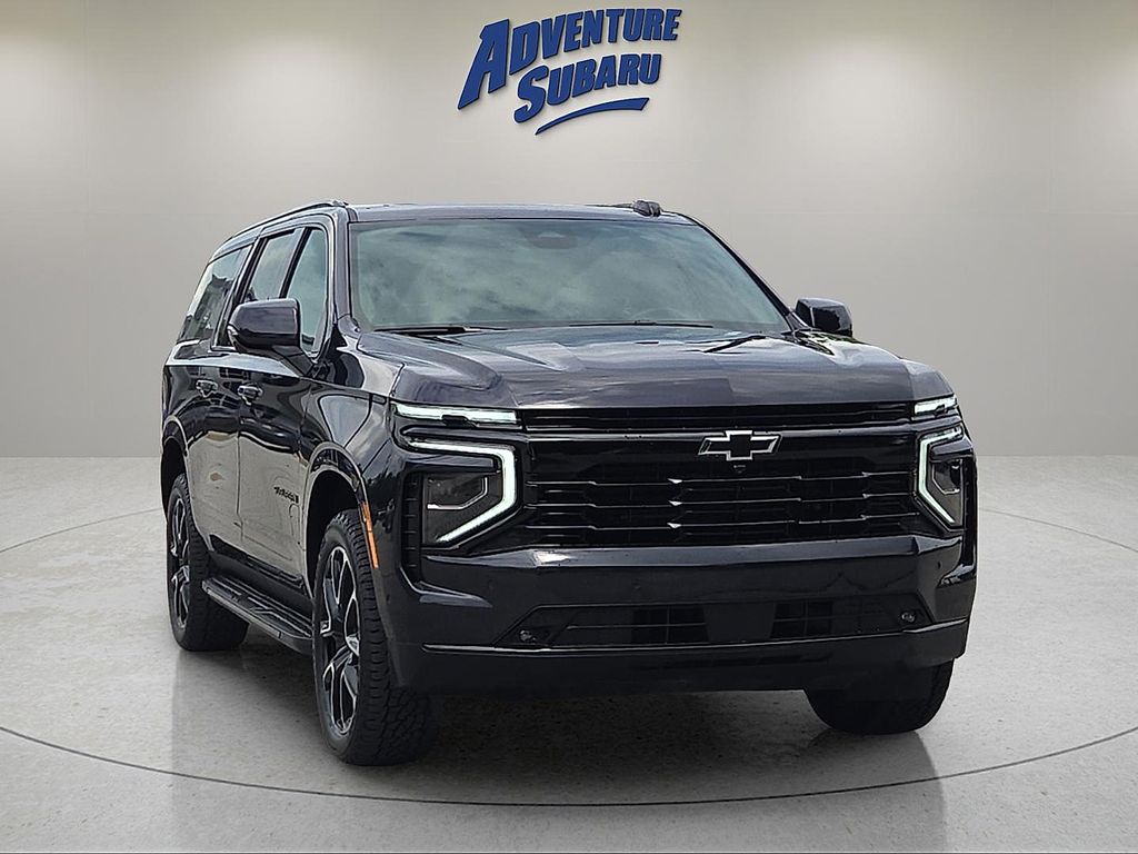 2025 Chevrolet Suburban RST 4WD's photo