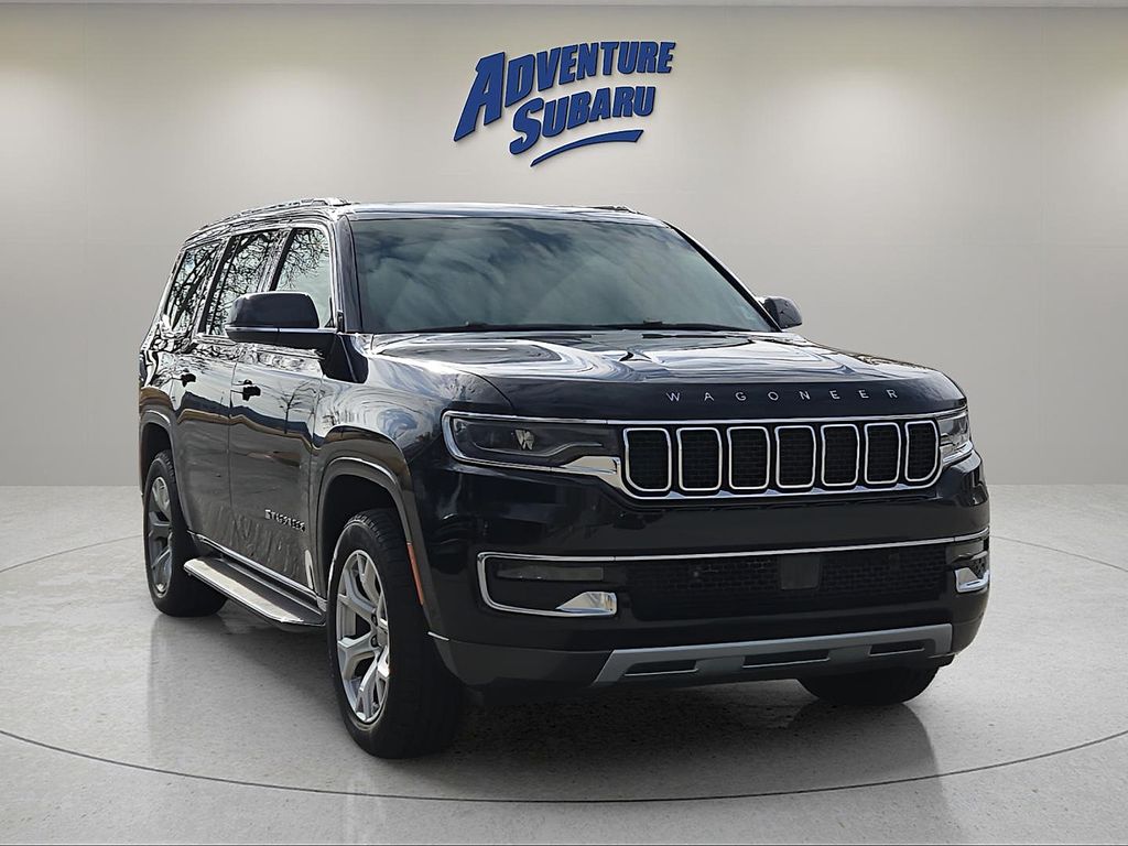 2022 Jeep Wagoneer Series II's photo