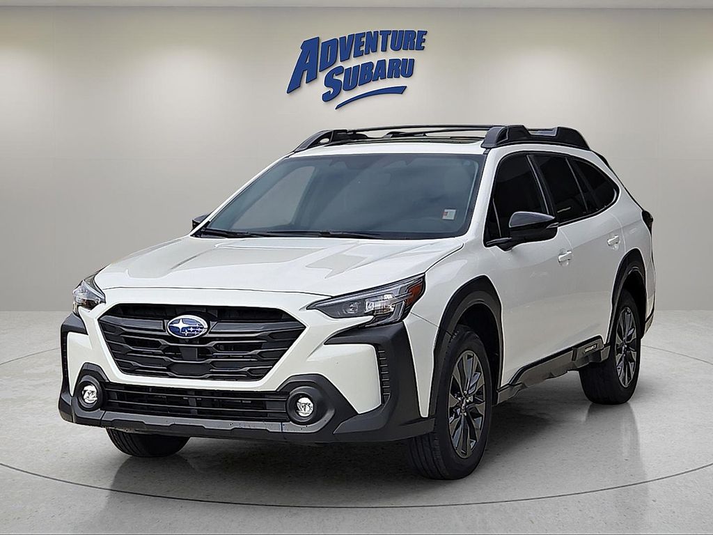 2025 Subaru Outback Onyx Edition XT photo 2