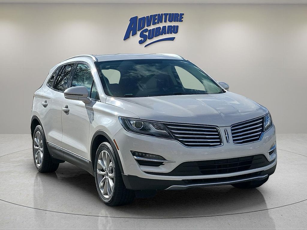 2015 Lincoln MKC Base
