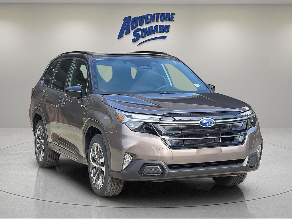 2025 Subaru Forester Touring's photo