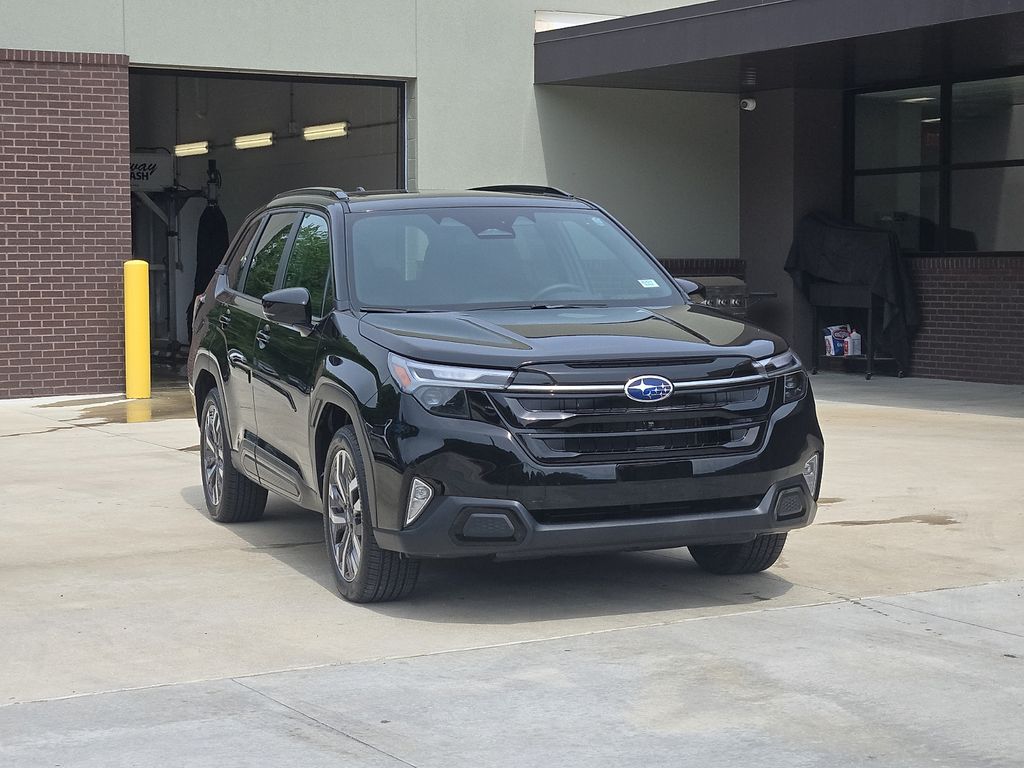 2026 Subaru Forester Touring's photo