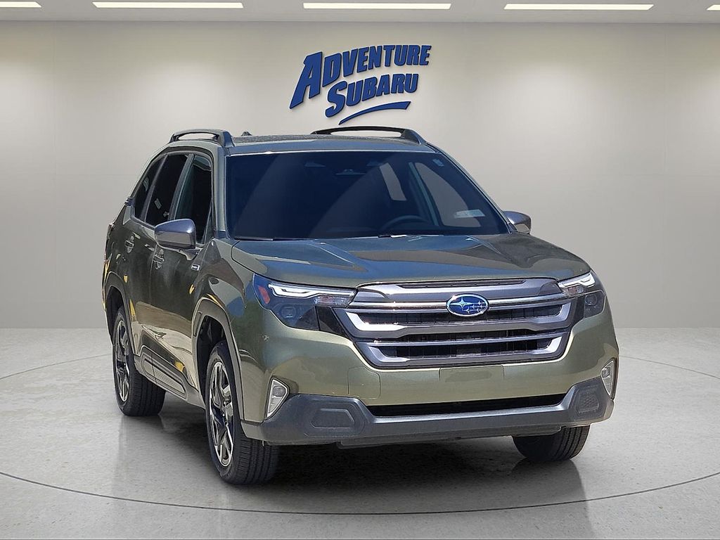 2026 Subaru Forester Premium Hybrid's photo