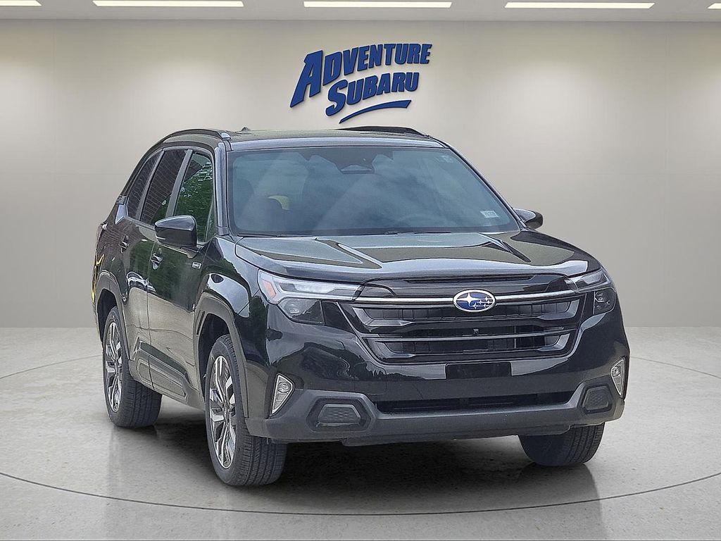2026 Subaru Forester Touring Hybrid's photo