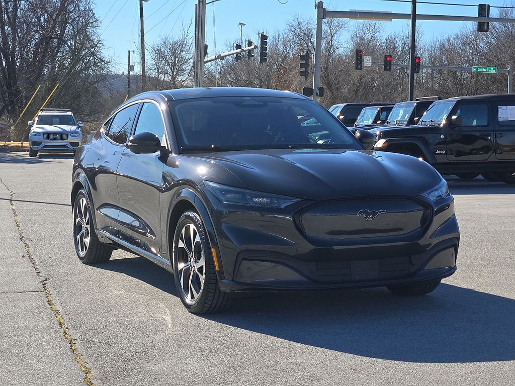 2022 Ford Mustang Mach-E