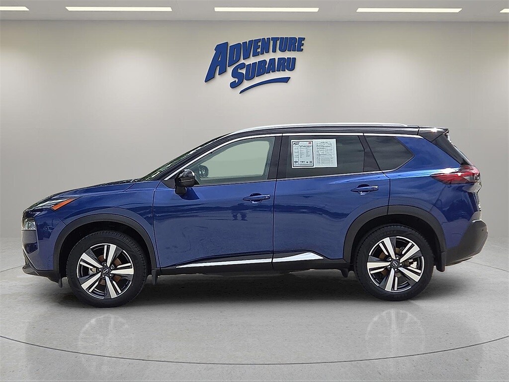 2023 Nissan Rogue SL photo 3