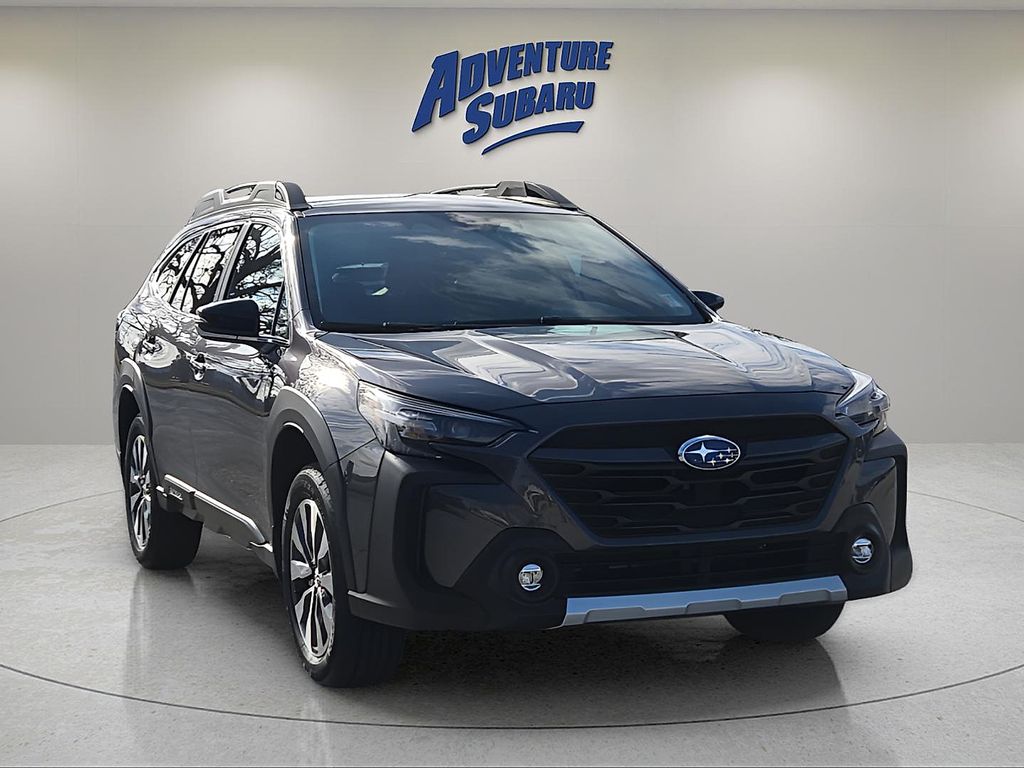 2023 Subaru Outback Limited's photo