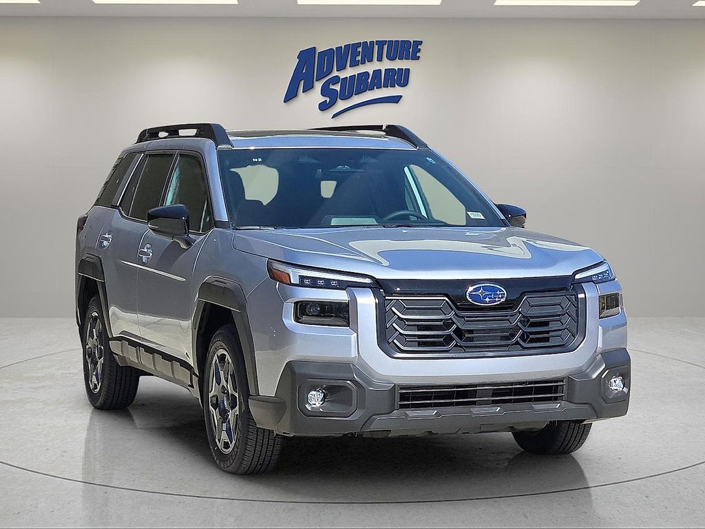 2026 Subaru Outback Premium's photo