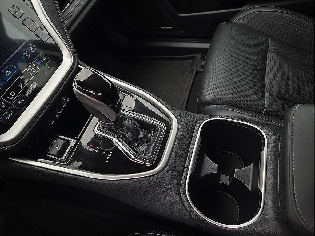 2025 Subaru Outback Touring - Photo 21