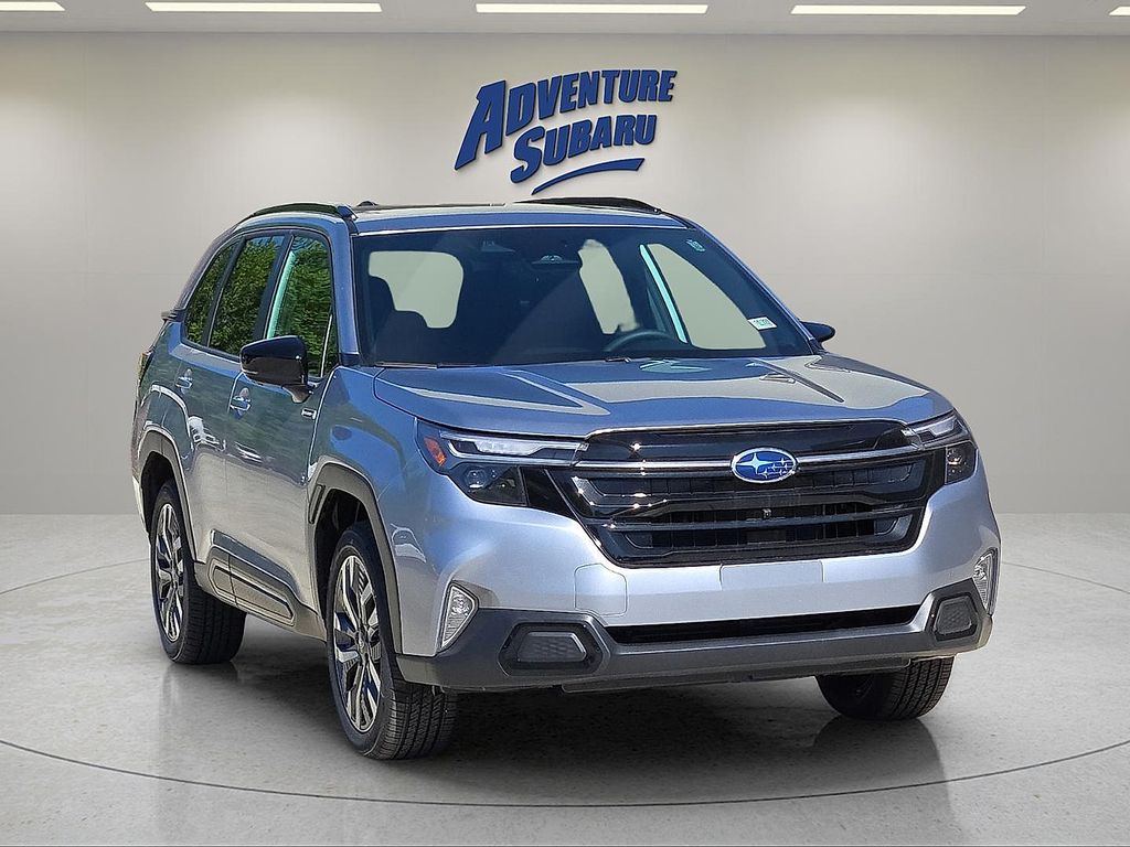 2026 Subaru Forester Touring Hybrid's photo