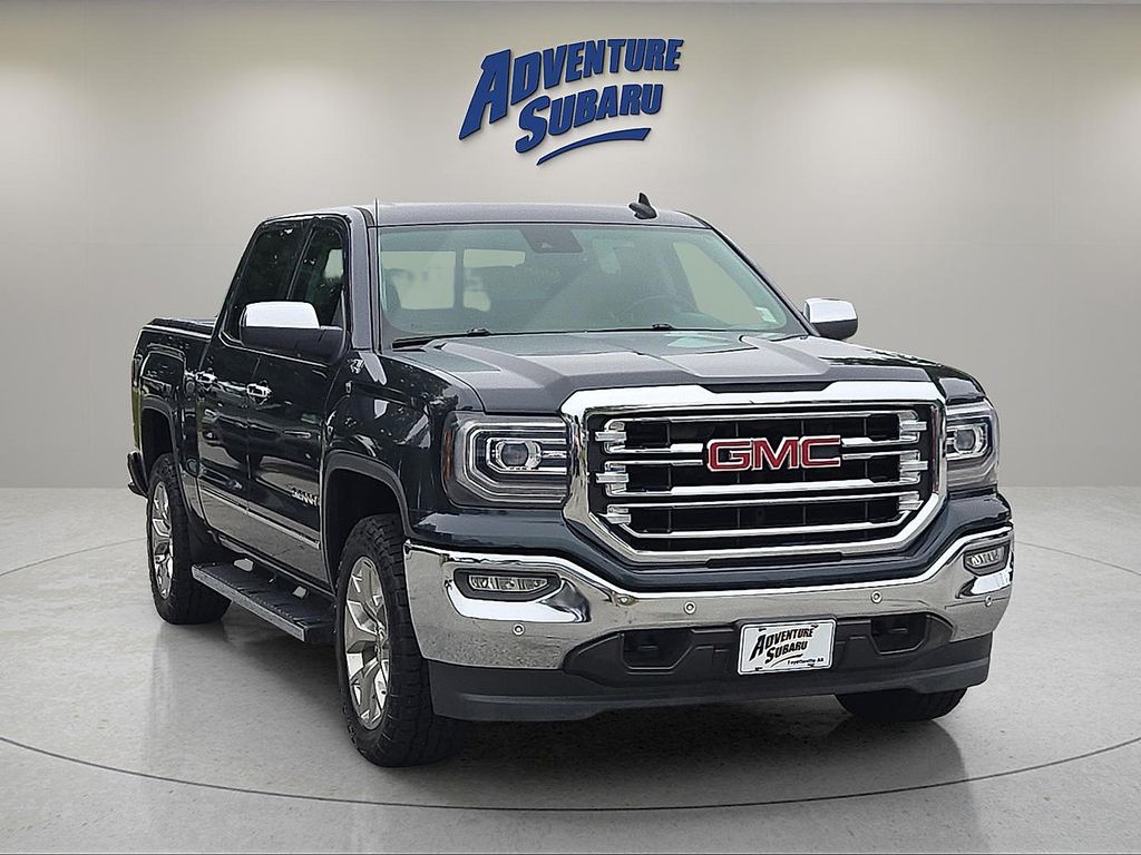 2018 GMC Sierra 4WD Crew Cab Short Box SLT's photo