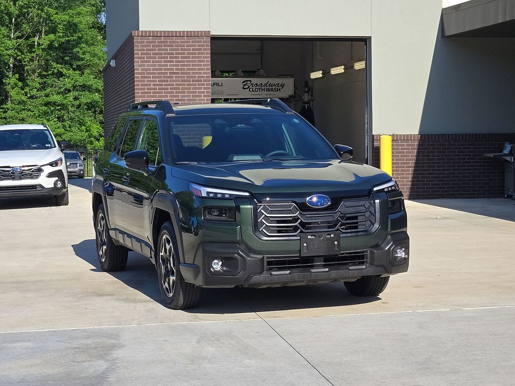 2026 Subaru Outback Touring's photo