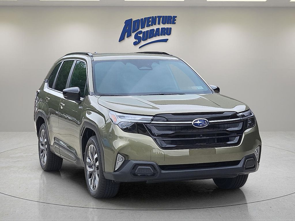 2026 Subaru Forester Touring Hybrid's photo