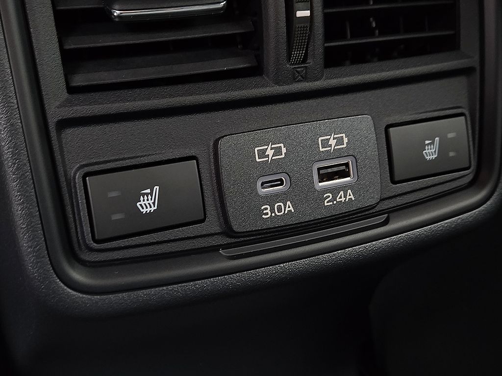 2026 Subaru Outback Limited - Photo 11