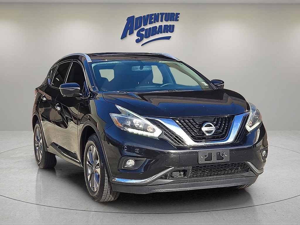 2018 Nissan Murano SL's photo