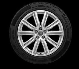 2019 Audi Q8 Winter Tire Package.jpg