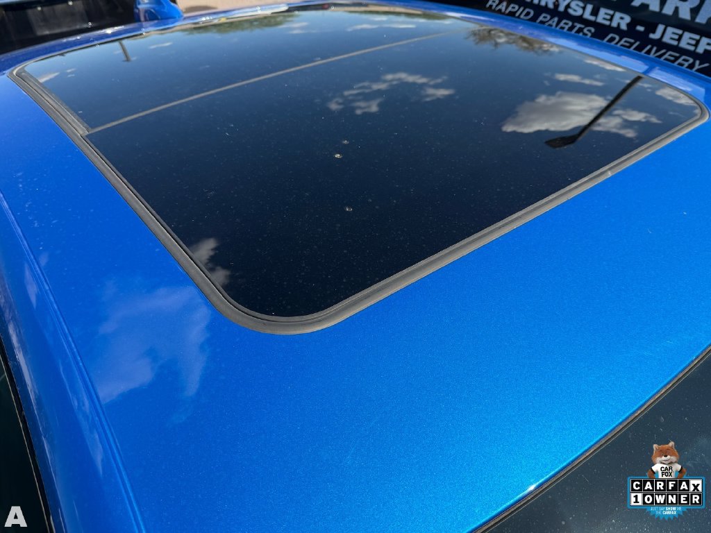 Used 2025 Coastal Blue Metallic Cadillac V-Series image 7
