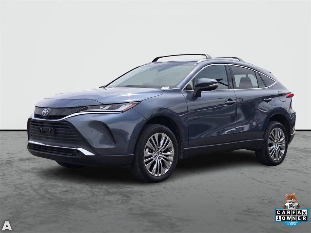 Used 2022 Toyota Venza XLE with VIN JTEAAAAH0NJ114346 for sale in Scottsdale, AZ