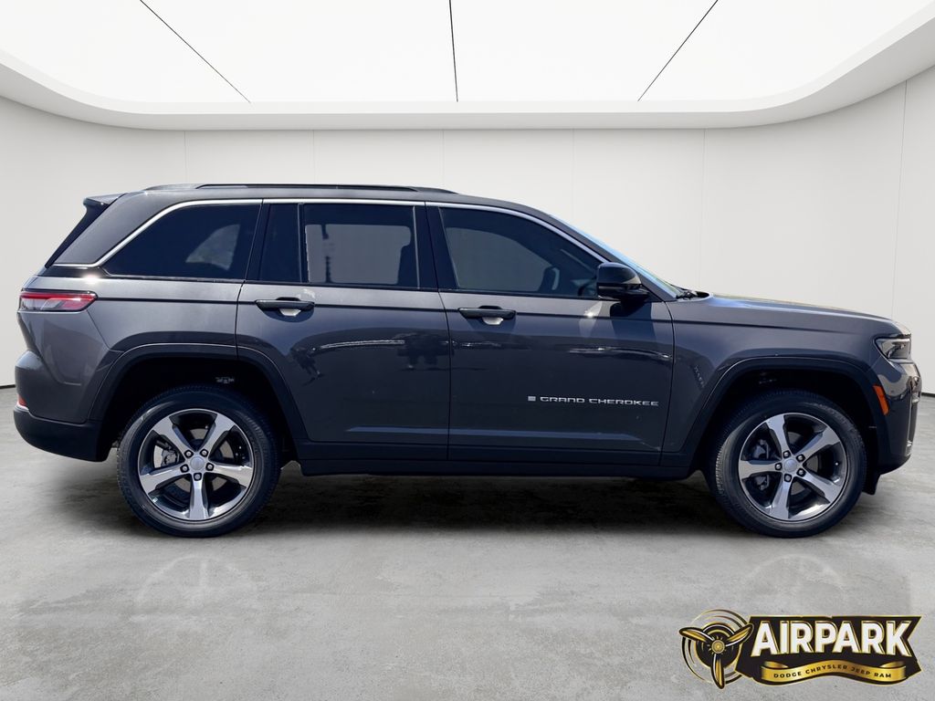 New 2026 Baltic Gray Jeep Limited image 3