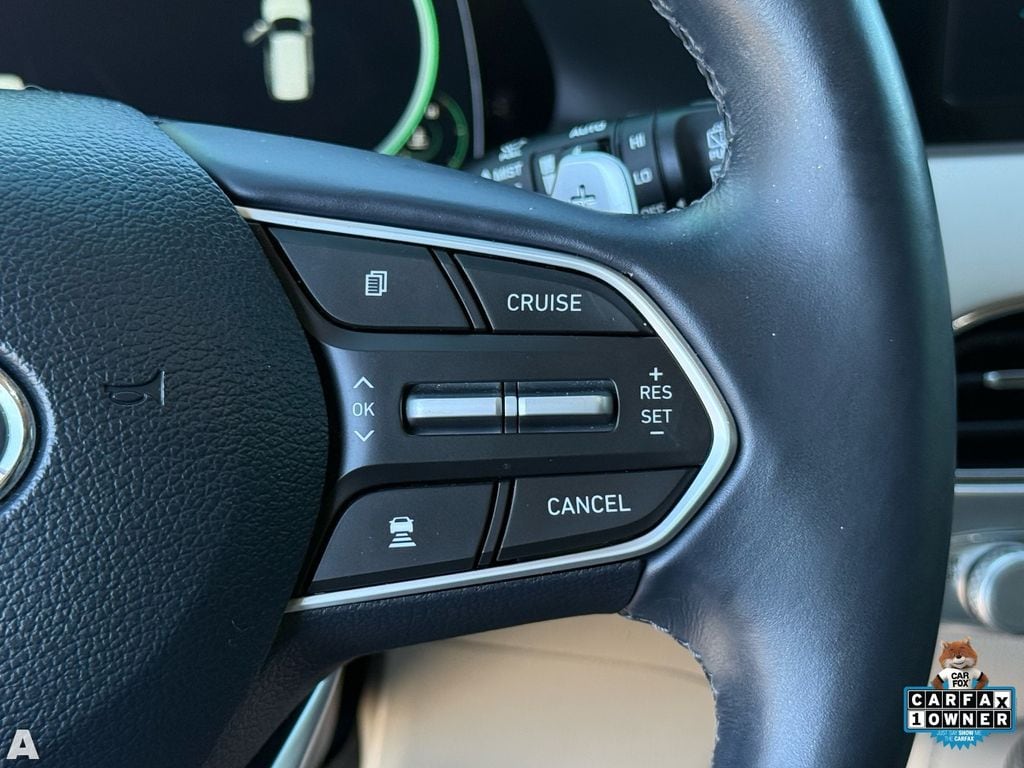 Used 2022 Abyss Black Pearl Hyundai Limited image 17