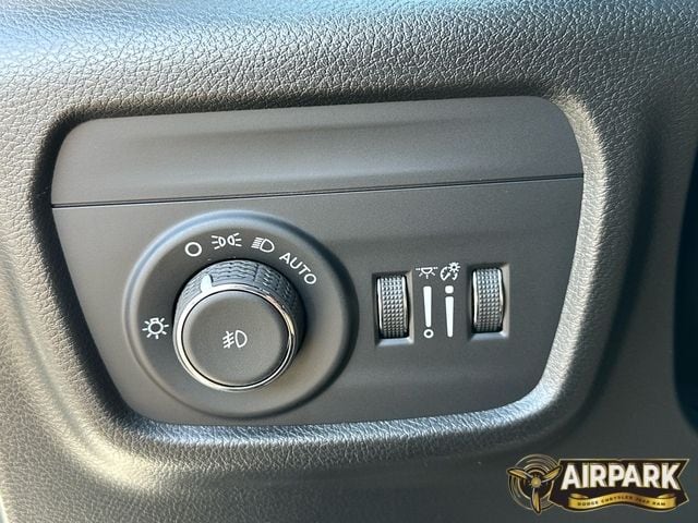 New 2025 Silver Zynith Jeep Limited image 23