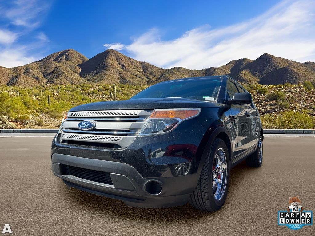 Used 2014 Tuxedo Black Metallic Ford Base image 2