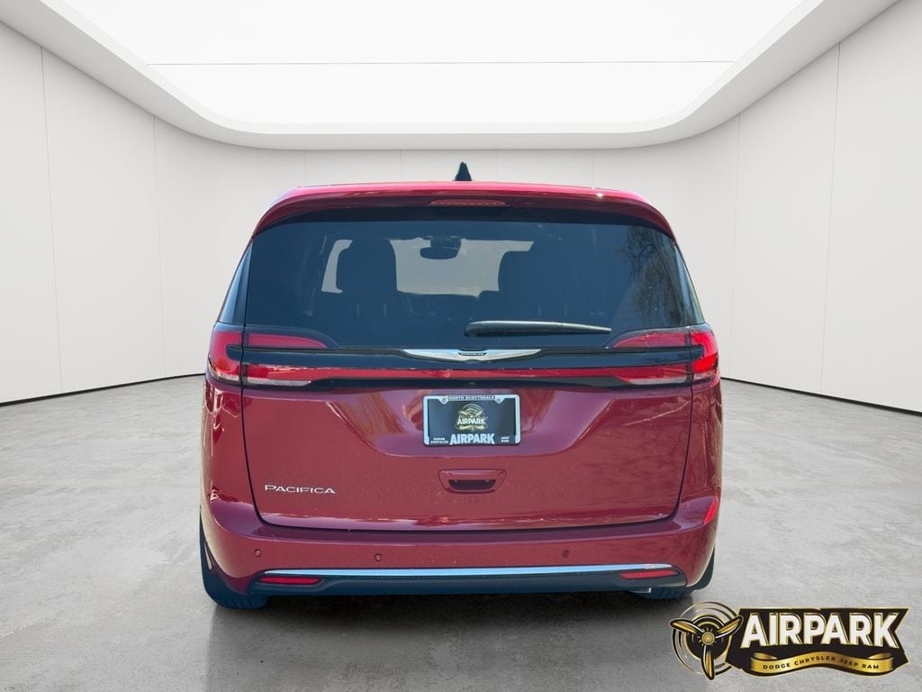 New 2025 Red Hot Pearl-Coat  Paint Chrysler Select image 6