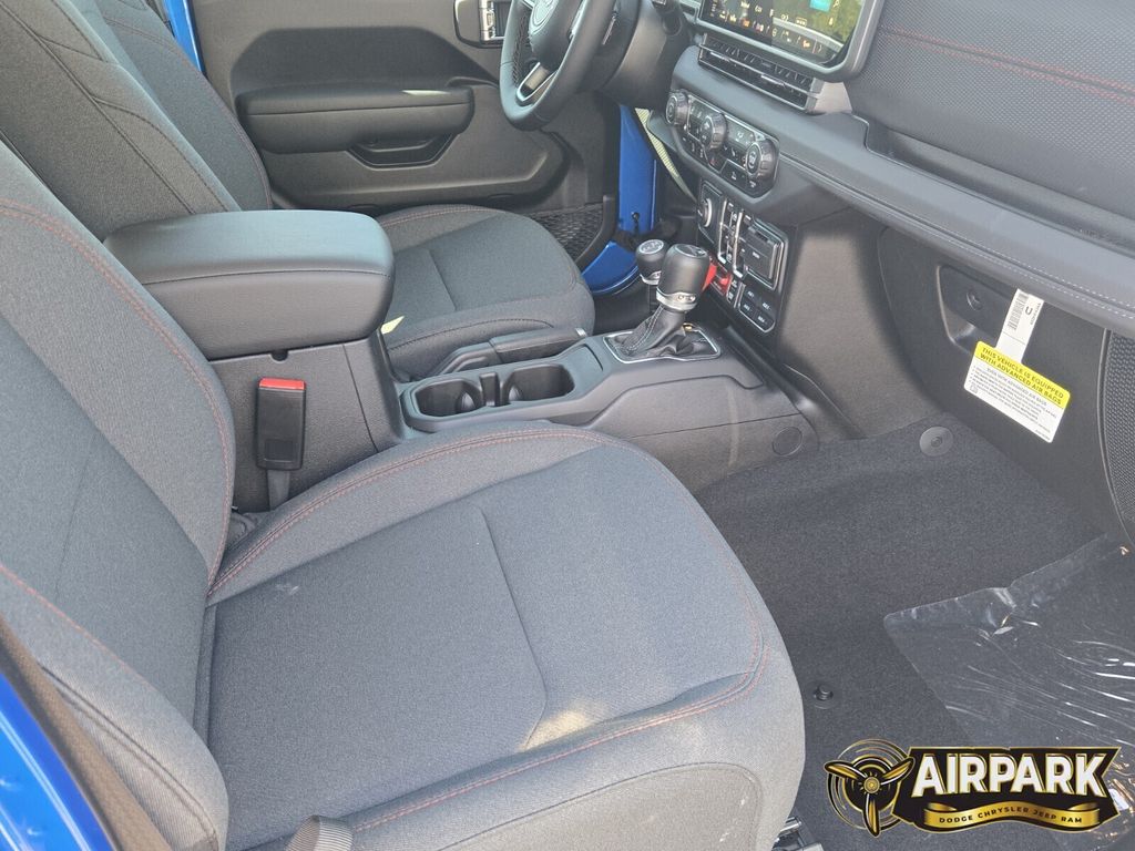 New 2025 Hydro Blue Pearlcoat Jeep Rubicon image 10