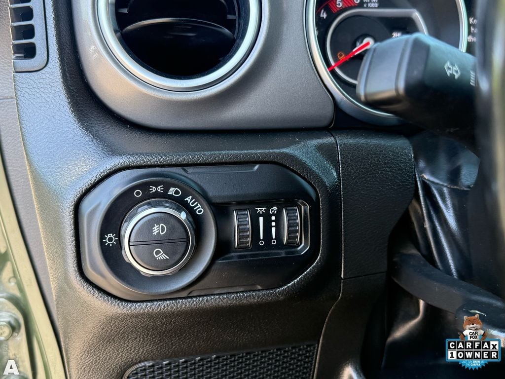 Used 2022 Sarge Green Clearcoat Jeep Rubicon image 14