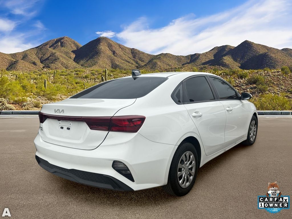 Used 2023 Clear White Kia LX image 4