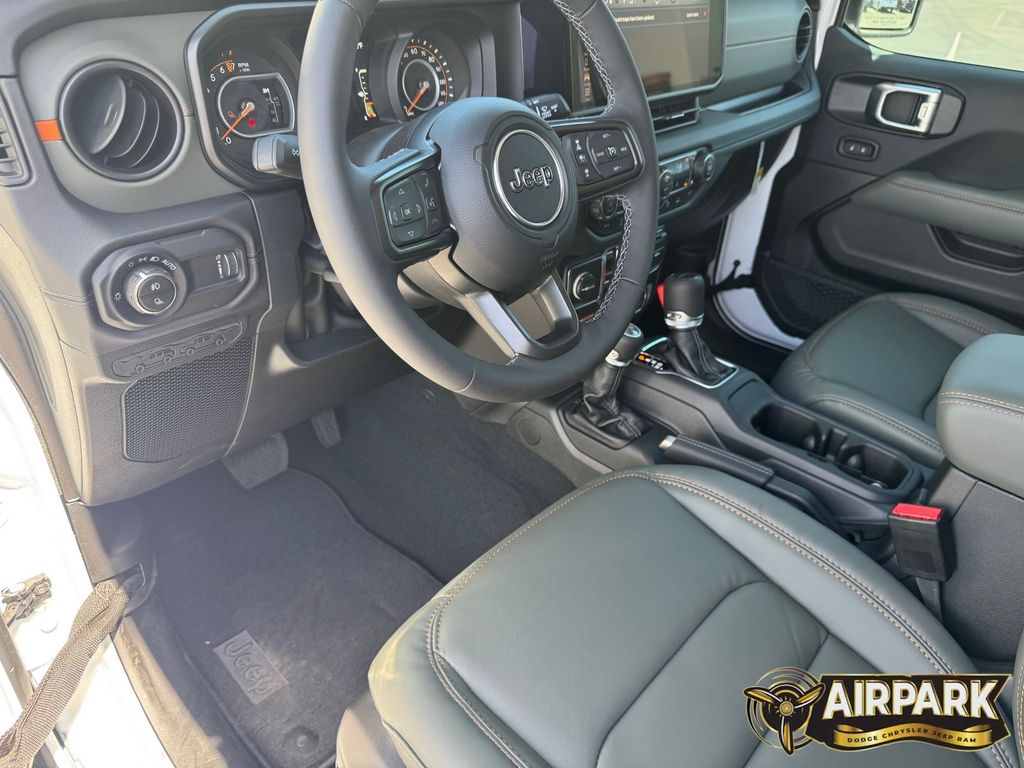 New 2026 Bright White Jeep Mojave image 18
