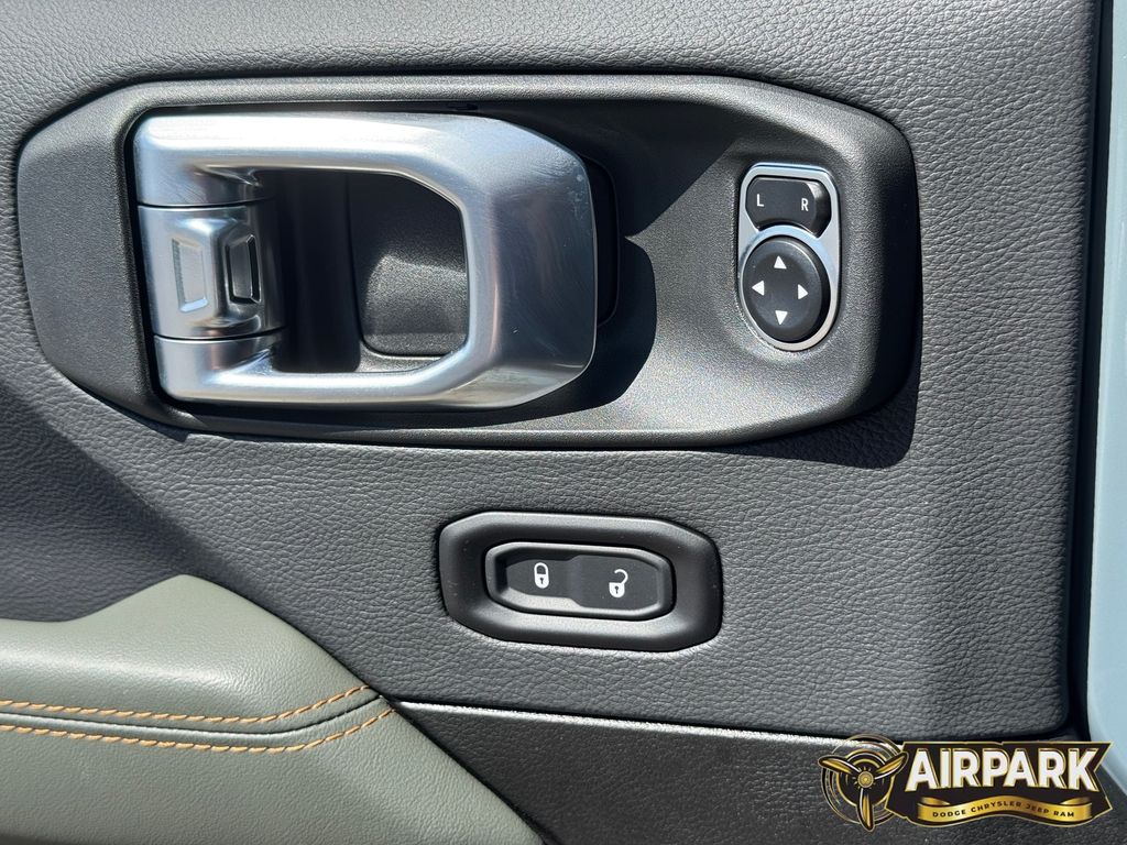 New 2026 Anvil Jeep Mojave image 32
