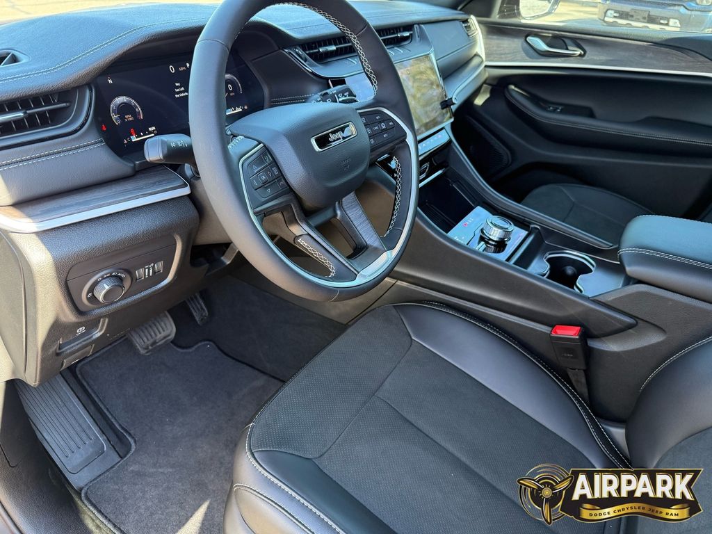 New 2026 Baltic Gray Jeep Laredo image 11