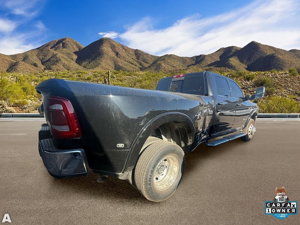 Used 2022 Diamond Black Crystal Pearlcoat Ram Laramie image 4