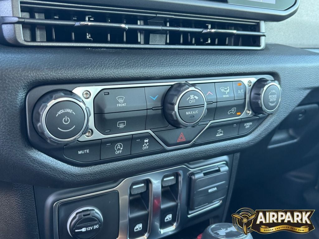 New 2026 41 Jeep Sport image 21