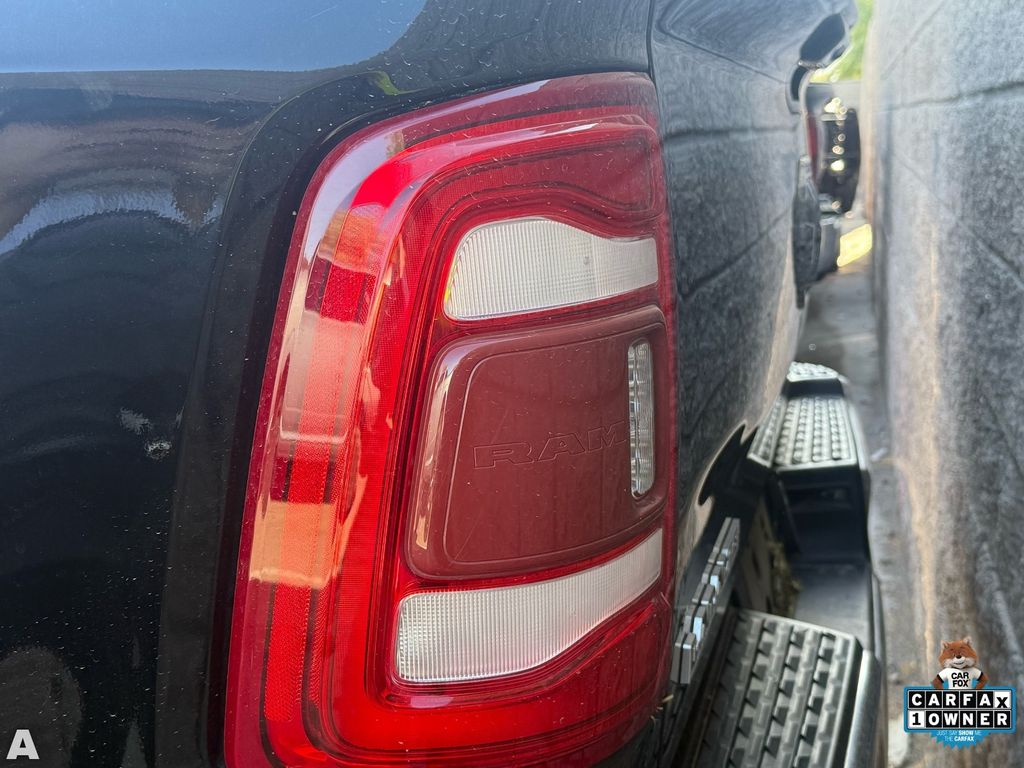 Used 2022 Diamond Black Crystal Pearlcoat Ram Laramie image 12