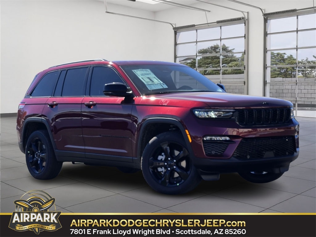 2025 Jeep Grand Cherokee Overland's photo