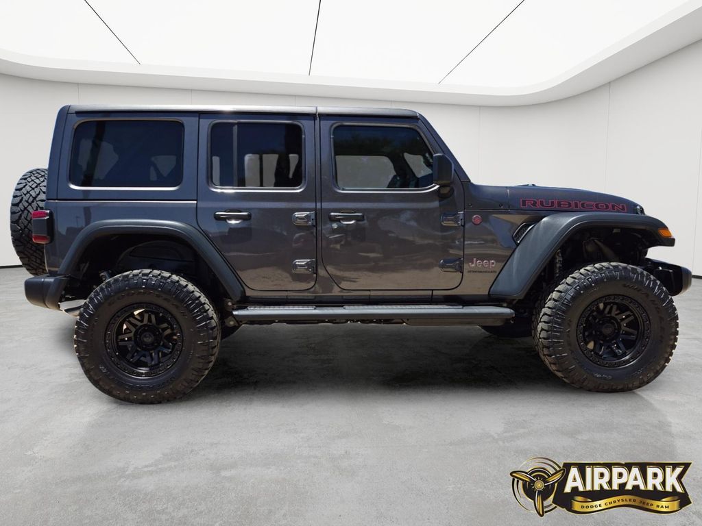 New 2026 Granite Crystal Jeep Rubicon image 3