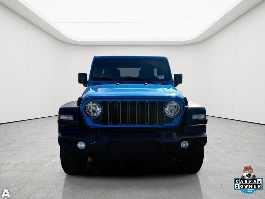 Used 2025 Hydro Blue Pearl Coat Jeep Sport S image 5