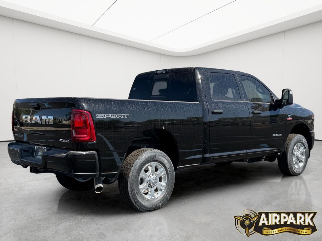 New 2026 Diamond Black Crystal Pearlcoat Ram Big Horn image 4
